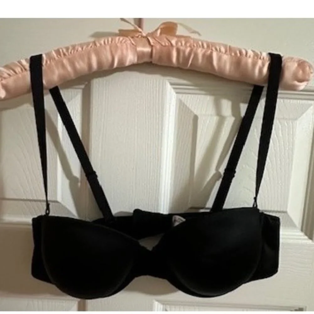 Maidenform 09455 Custom Lift, underwire strapless bra, (has convertible straps),